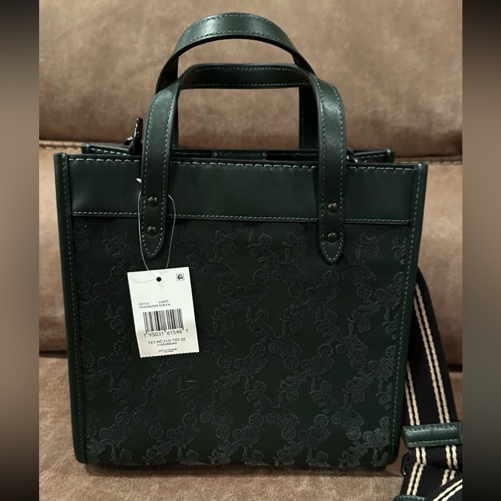 Coach Field Tote 22 Horse and Carriage in Amazon Green - Picture 4 of 7